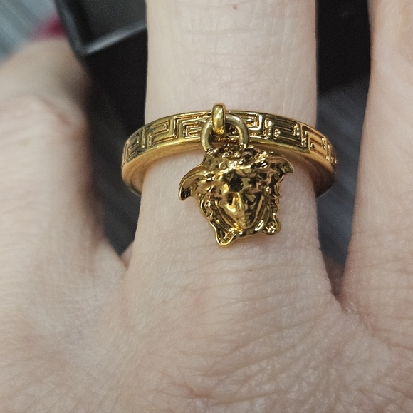NIB Versace Gold Eternity Keyring Design with Medusa Charm - US Size 6 | Euro 11 - Picture 2 of 8